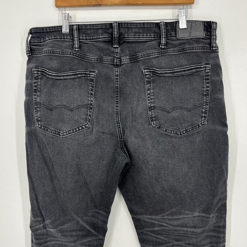 American Eagle Athletic Straight Airflex+ Black Jeans Mens 38x30 - Picture 5 of 15